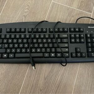 Microsoft wired keyboard